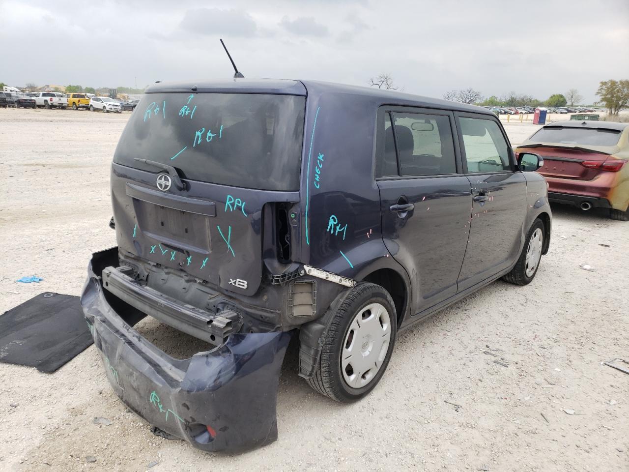 Photo 4 from auction – 2012 TOYOTA SCION XB with VIN JTLZE4FE9C1141901