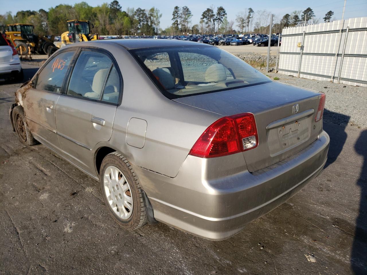 Photo 3 from auction – 2004 HONDA CIVIC EX with VIN 2HGES26794H556701
