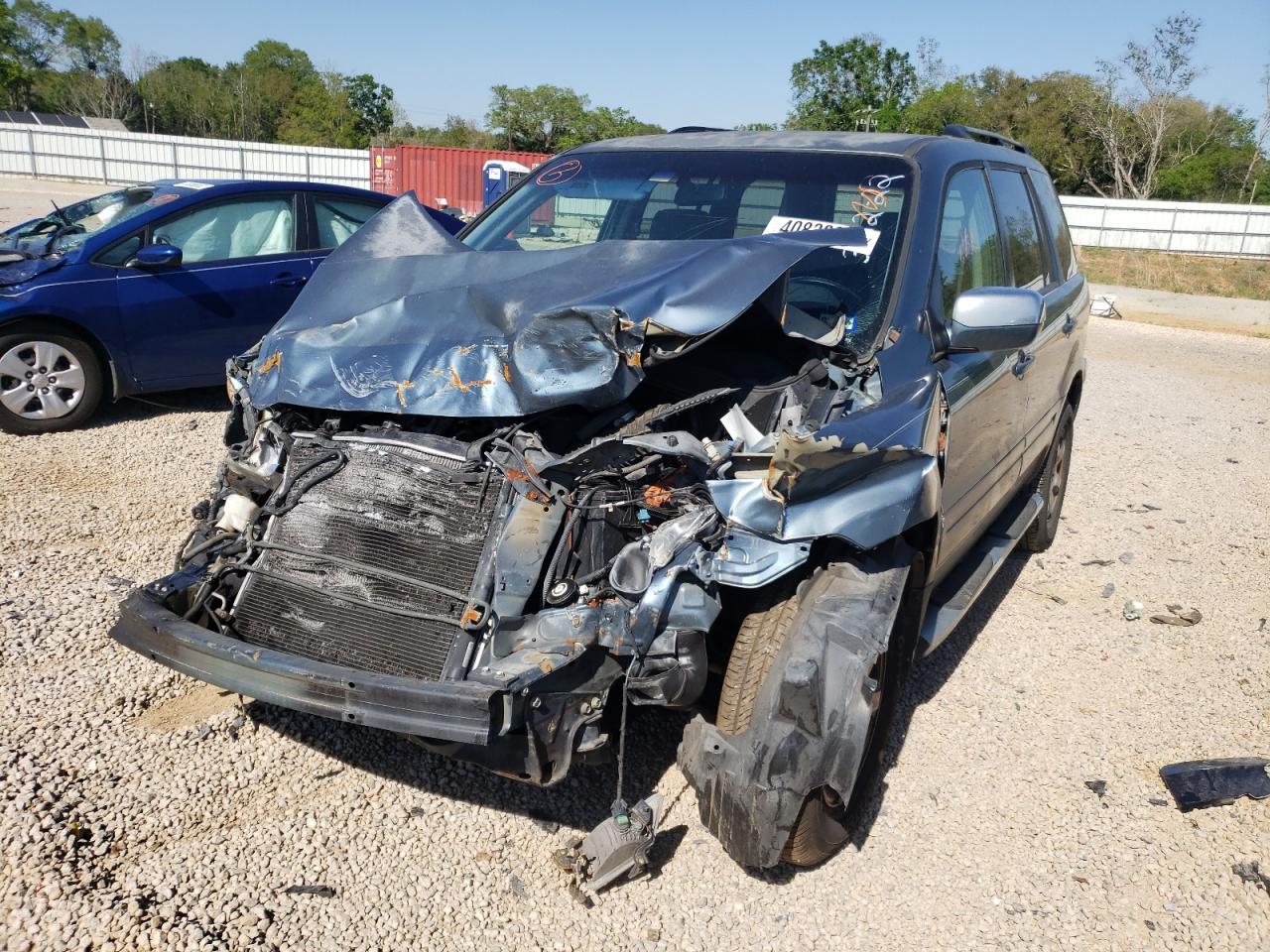 Photo 2 from auction – 2006 HONDA PILOT EX with VIN 5FNYF28406B035121