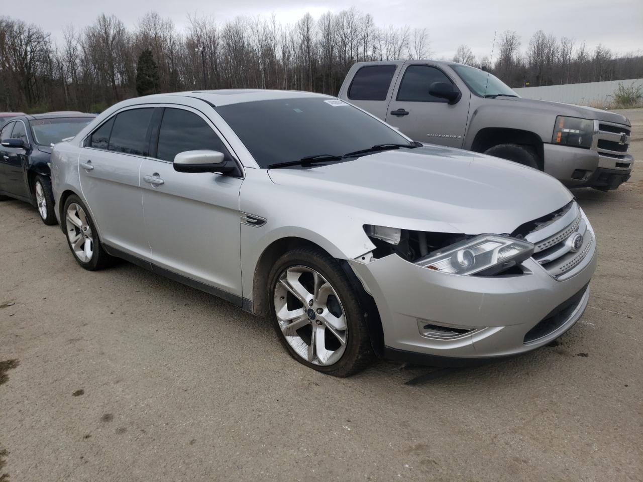 FORD TAURUS SHO 2011 with VIN 1FAHP2KT7BG101795 - Photo from auction