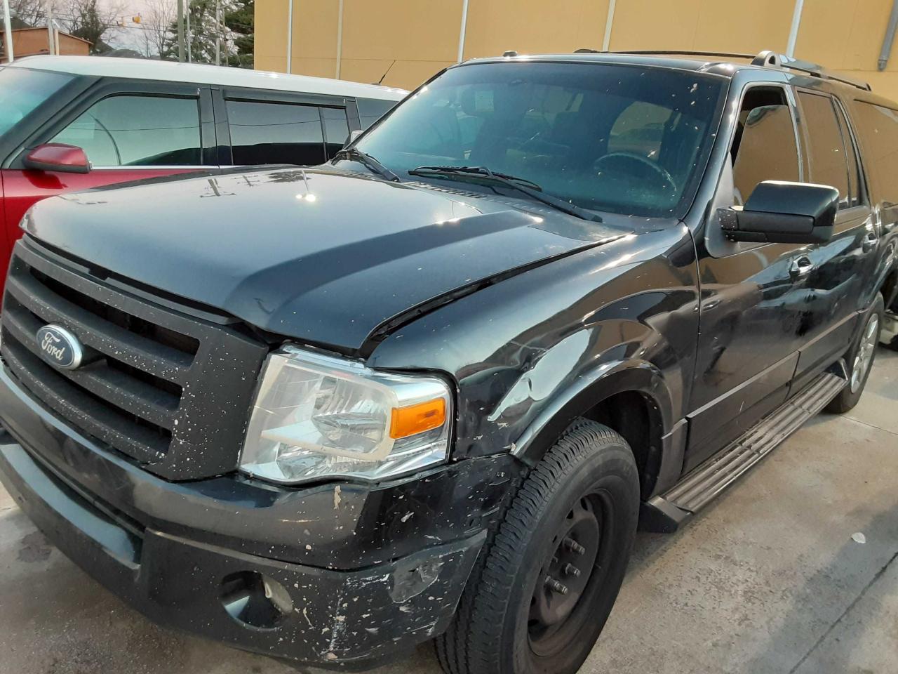 Photo 2 from auction – 2011 FORD EXPEDITION with VIN 1FMJK1K52BEF16892