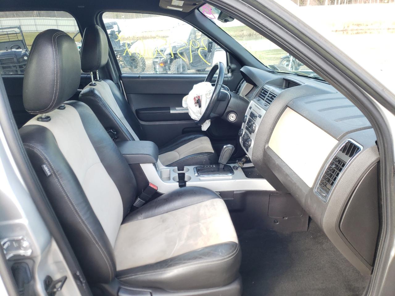Photo 5 from auction – 2008 MERCURY MARINER PR with VIN 4M2CU97158KJ08371