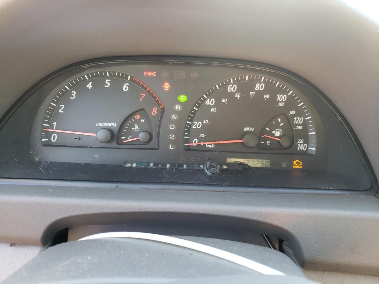Photo 8 from auction – 2003 TOYOTA CAMRY LE with VIN 4T1BE32K93U139434