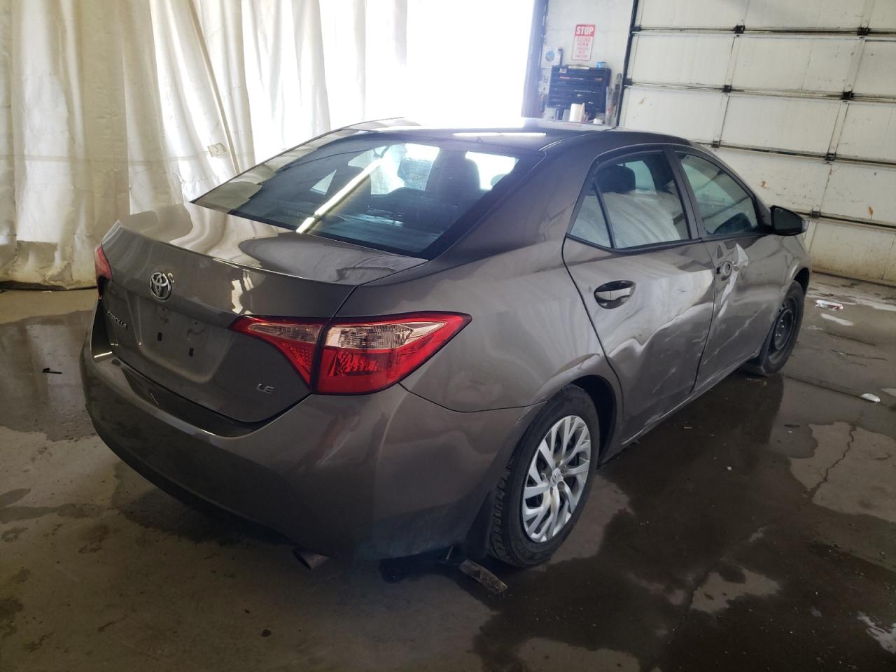 Photo 4 from auction – 2019 TOYOTA COROLLA L with VIN 2T1BURHE3KC162795