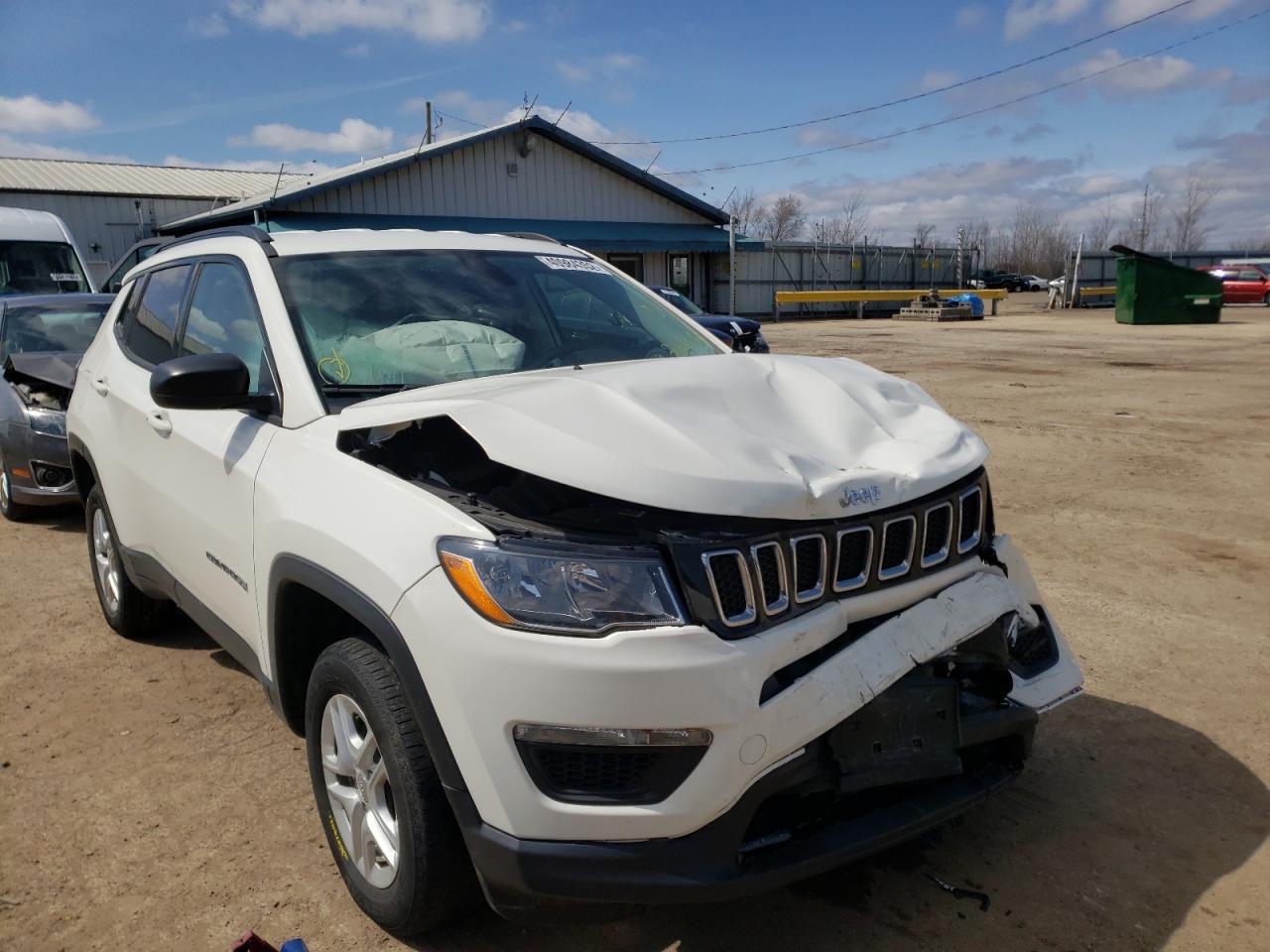 JEEP COMPASS SP 2018 с VIN 3C4NJDAB5JT261865 - Фото с аукциона
