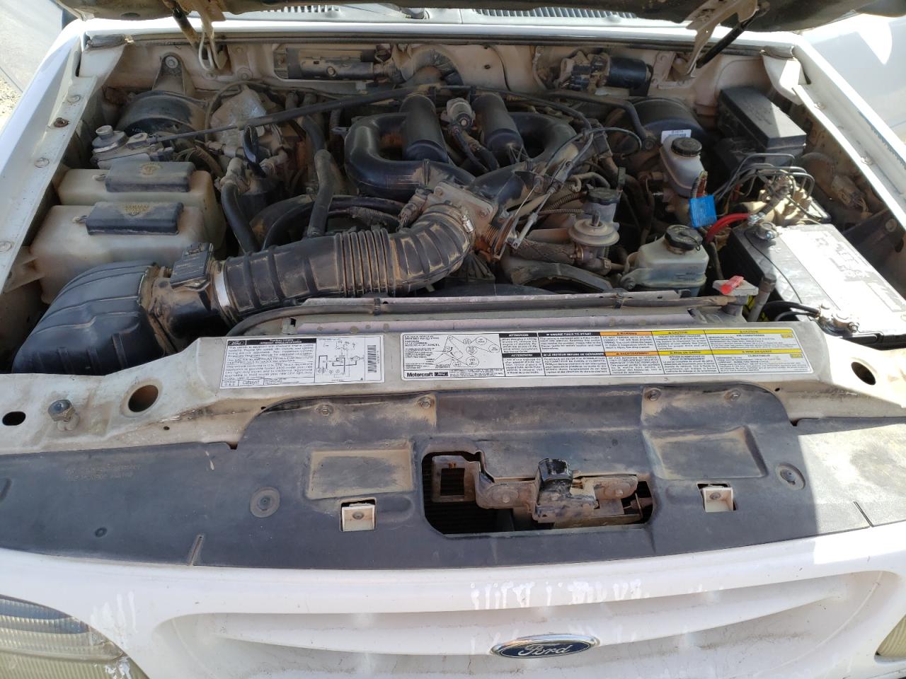 Photo 7 from auction – 2000 FORD EXPLORER S with VIN 1FMYU60E4YUA59140