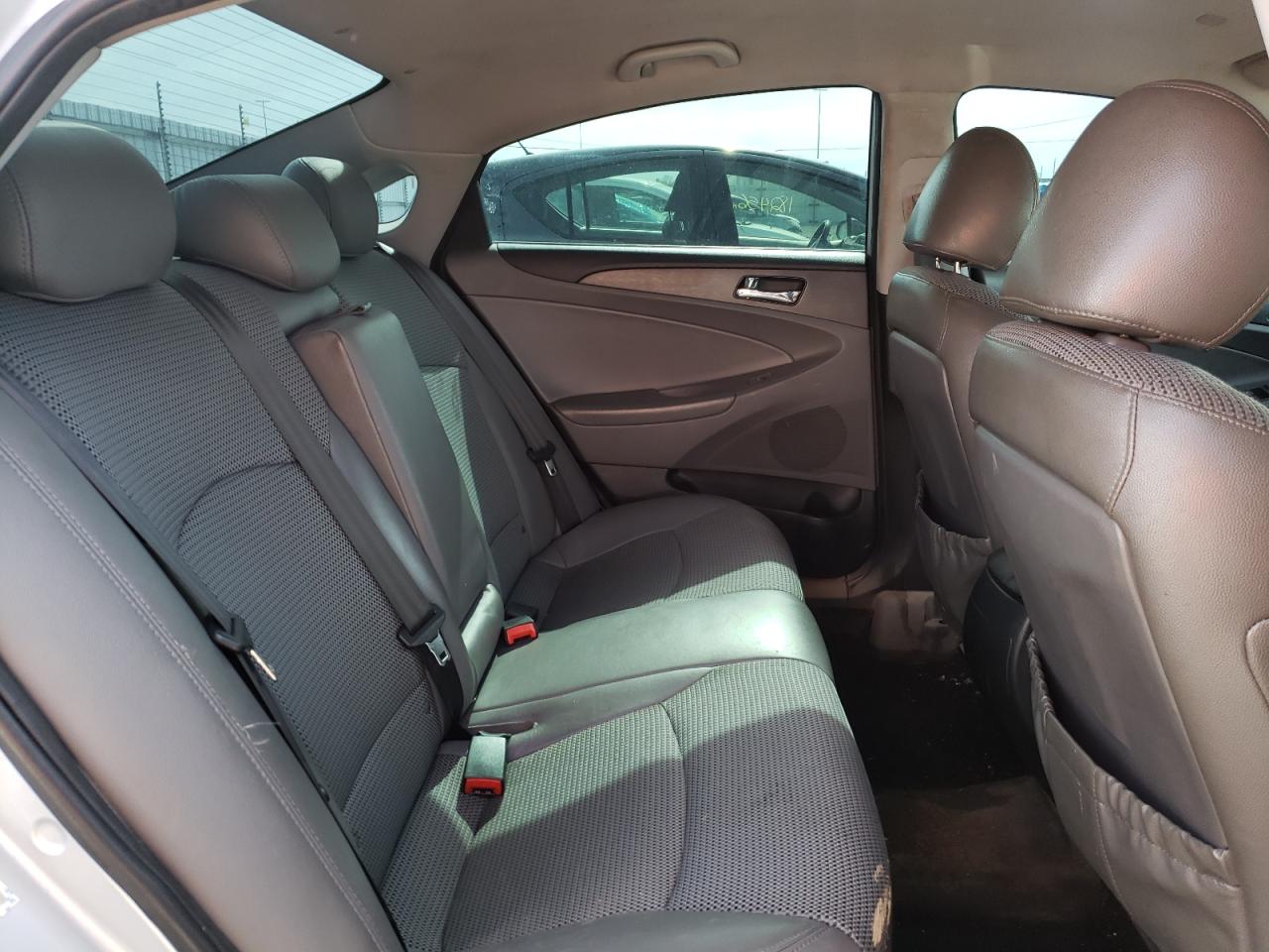 Photo 6 from auction – 2011 HYUNDAI SONATA SE with VIN 5NPEC4AC6BH036374