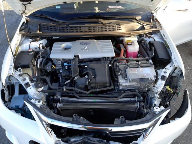Photo 7 from auction – 2015 LEXUS CT 200 with VIN JTHKD5BH5F2248950