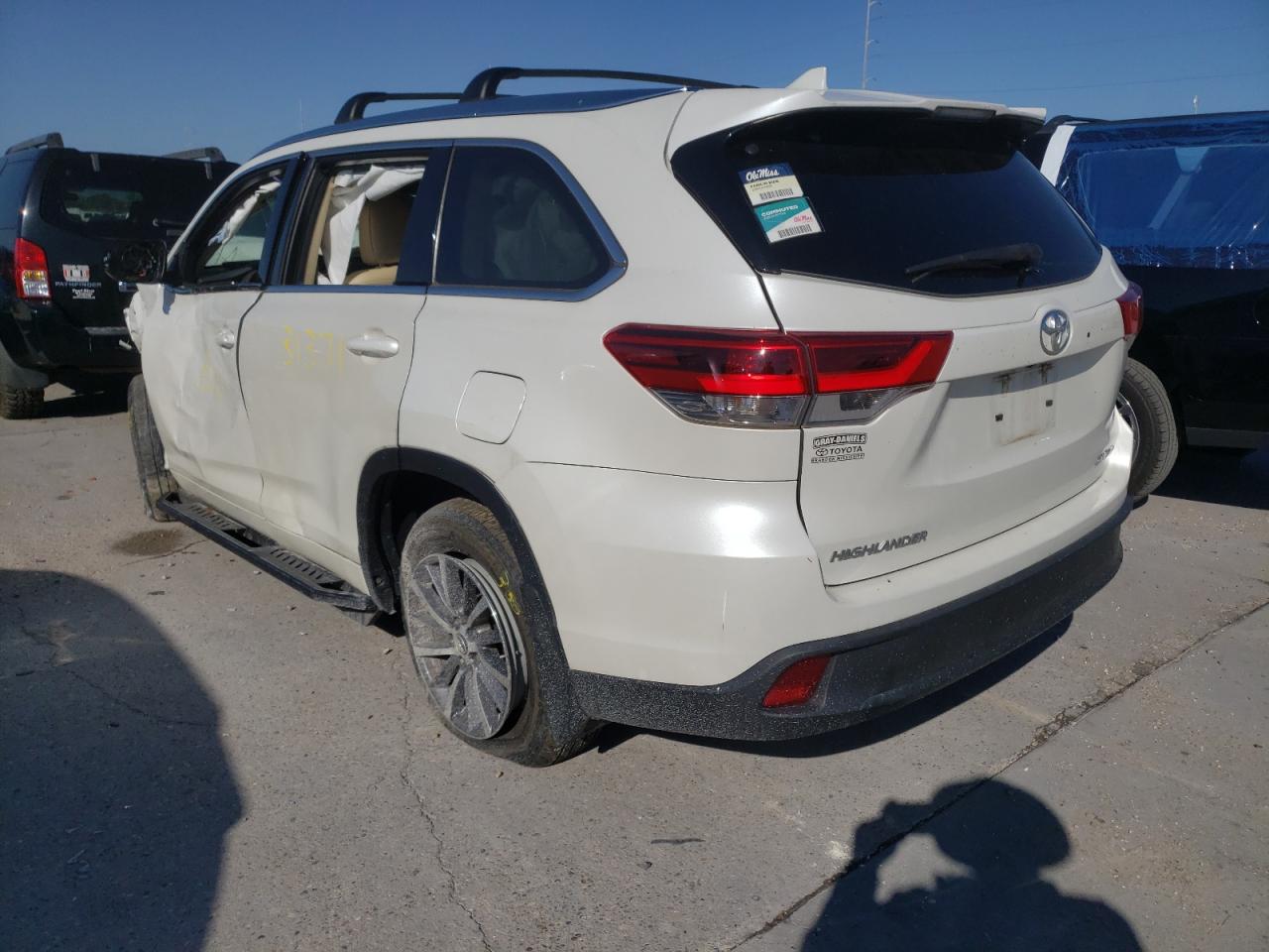 صورة رقم 3 من المزاد - 2018 TOYOTA HIGHLANDER مع VIN 5TDJZRFH4JS552658