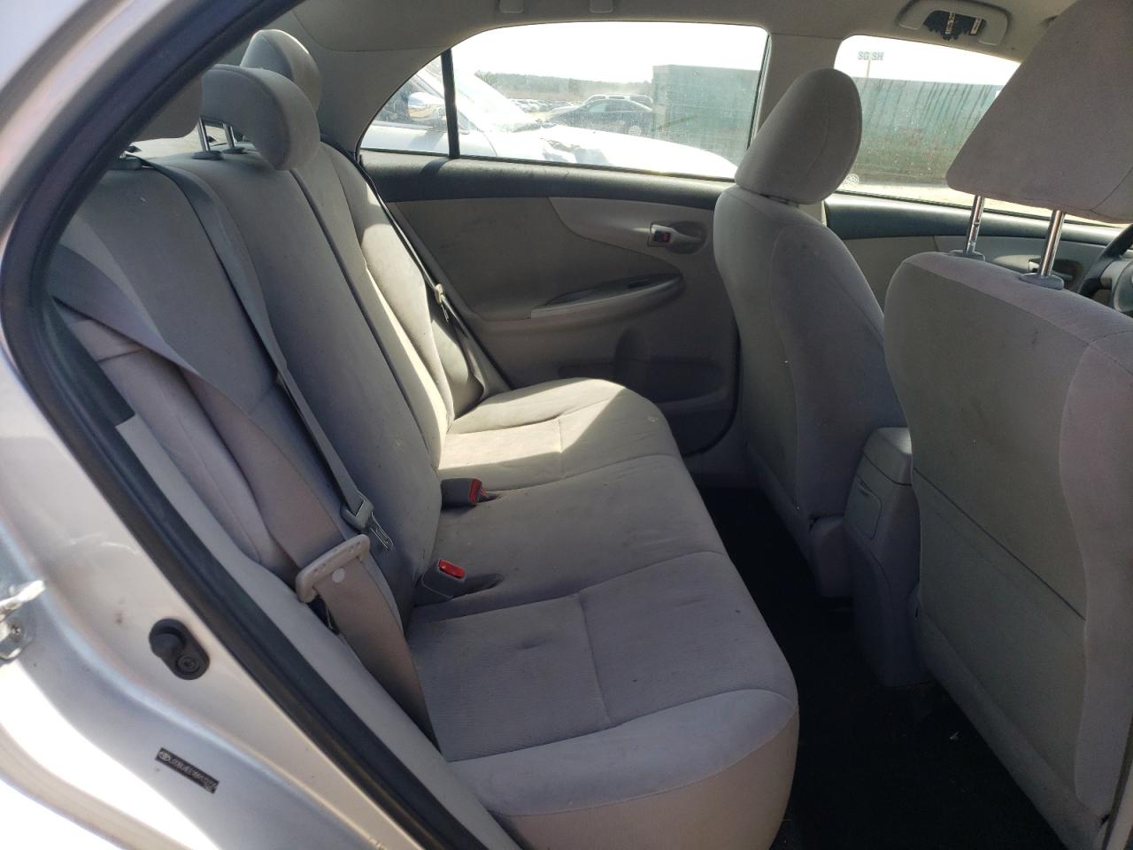 Photo 6 from auction – 2011 TOYOTA COROLLA BA with VIN JTDBU4EE9B9132729