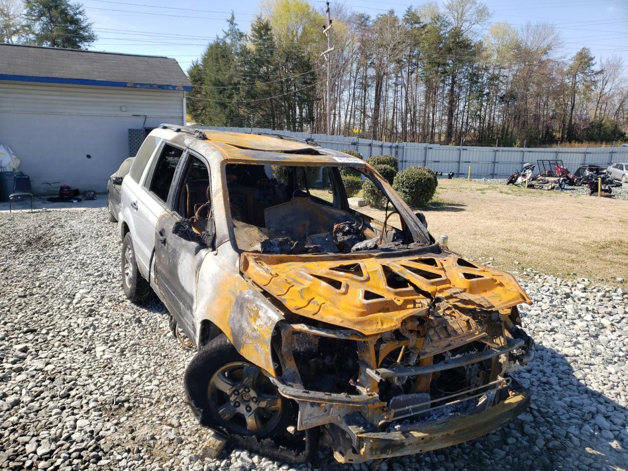 Photo 9 from auction – 2005 HONDA PILOT EXL with VIN 5FNYF18545B038461