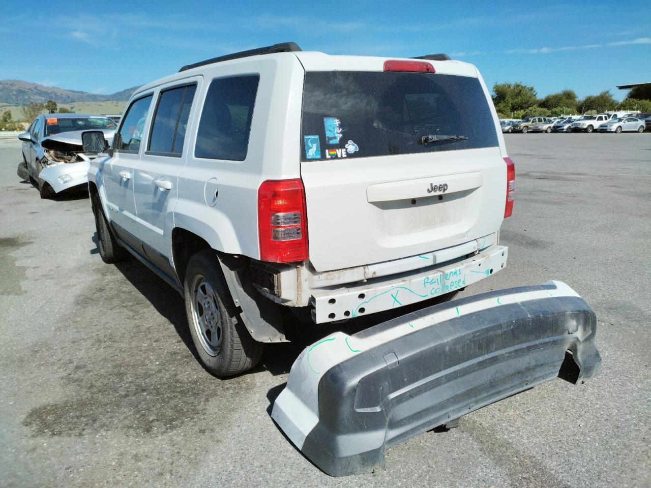 Photo 3 from auction – 2015 JEEP PATRIOT SP with VIN 1C4NJPBA8FD156418
