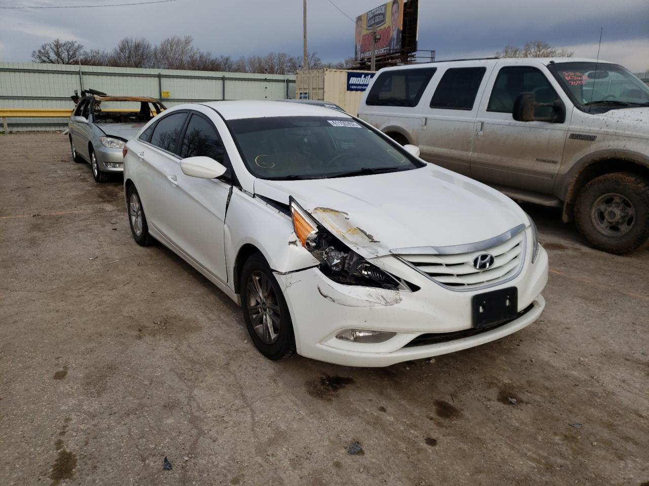 Photo 1 from auction – 2013 HYUNDAI SONATA GLS with VIN 5NPEB4AC9DH619429