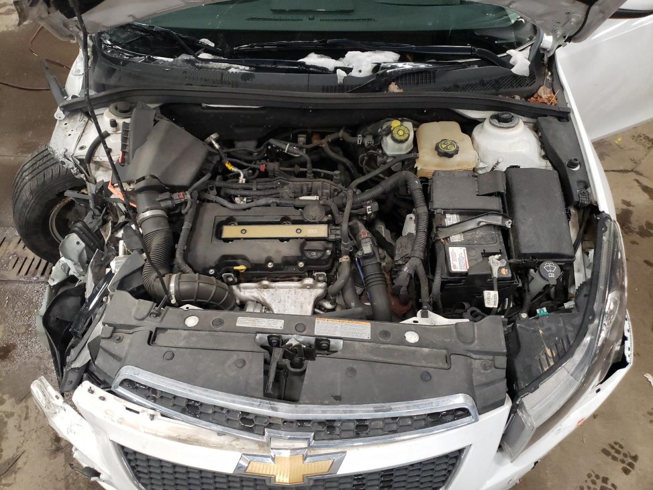 Photo 7 from auction – 2014 CHEVROLET CRUZE LT with VIN 1G1PC5SB7E7148574