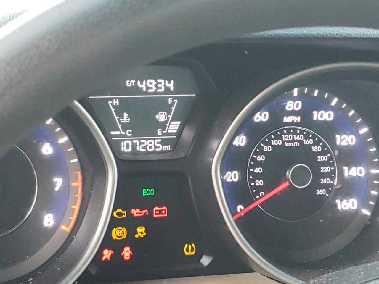 Photo 8 from auction – 2016 HYUNDAI ELANTRA SE with VIN 5NPDH4AE8GH682019