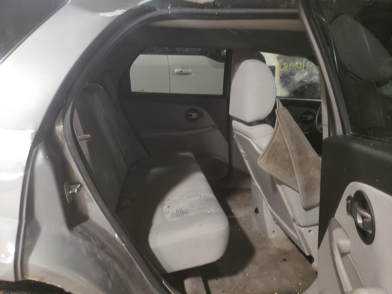 Photo 6 from auction – 2005 CHEVROLET EQUINOX LS with VIN 2CNDL23F756134079
