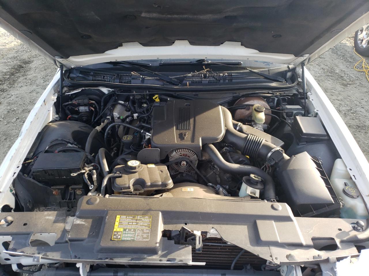 Photo 7 from auction – 2004 FORD CROWN VICT with VIN 2FAFP74W44X182182