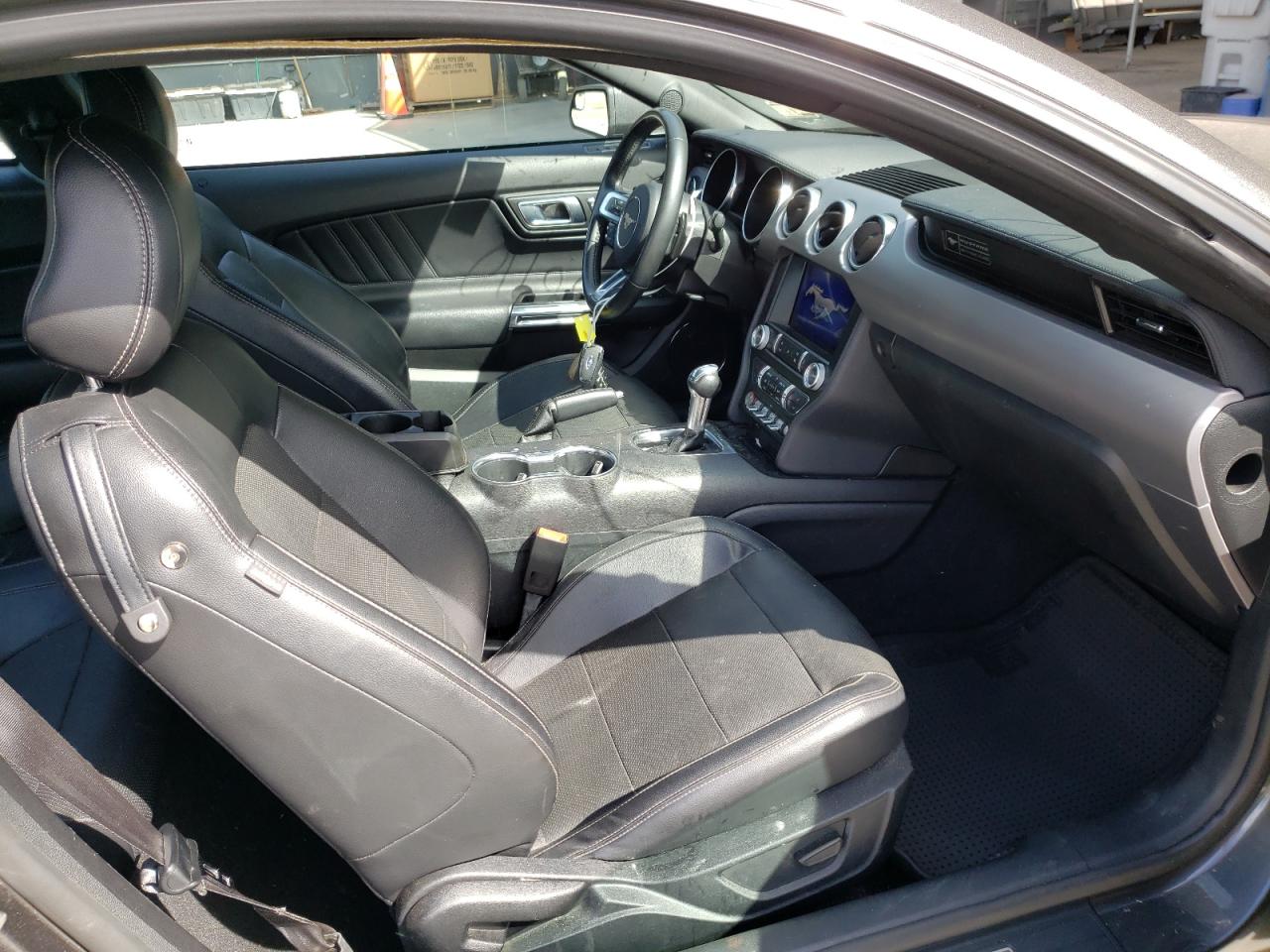 Photo 5 from auction – 2020 FORD MUSTANG with VIN 1FA6P8TH2L5137265