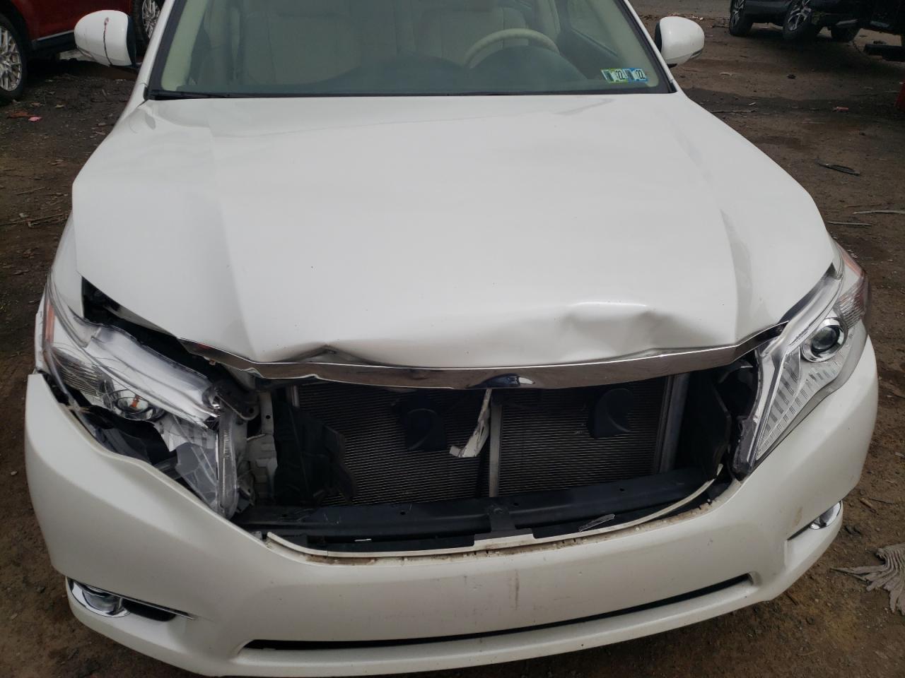Photo 7 from auction – 2011 TOYOTA AVALON BAS with VIN 4T1BK3DB8BU383810