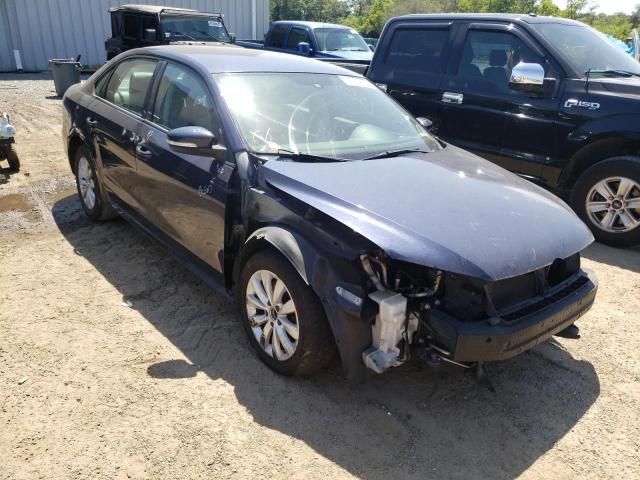 VOLKSWAGEN PASSAT S 2015 with VIN 1VWAT7A30FC054027 - Photo from auction