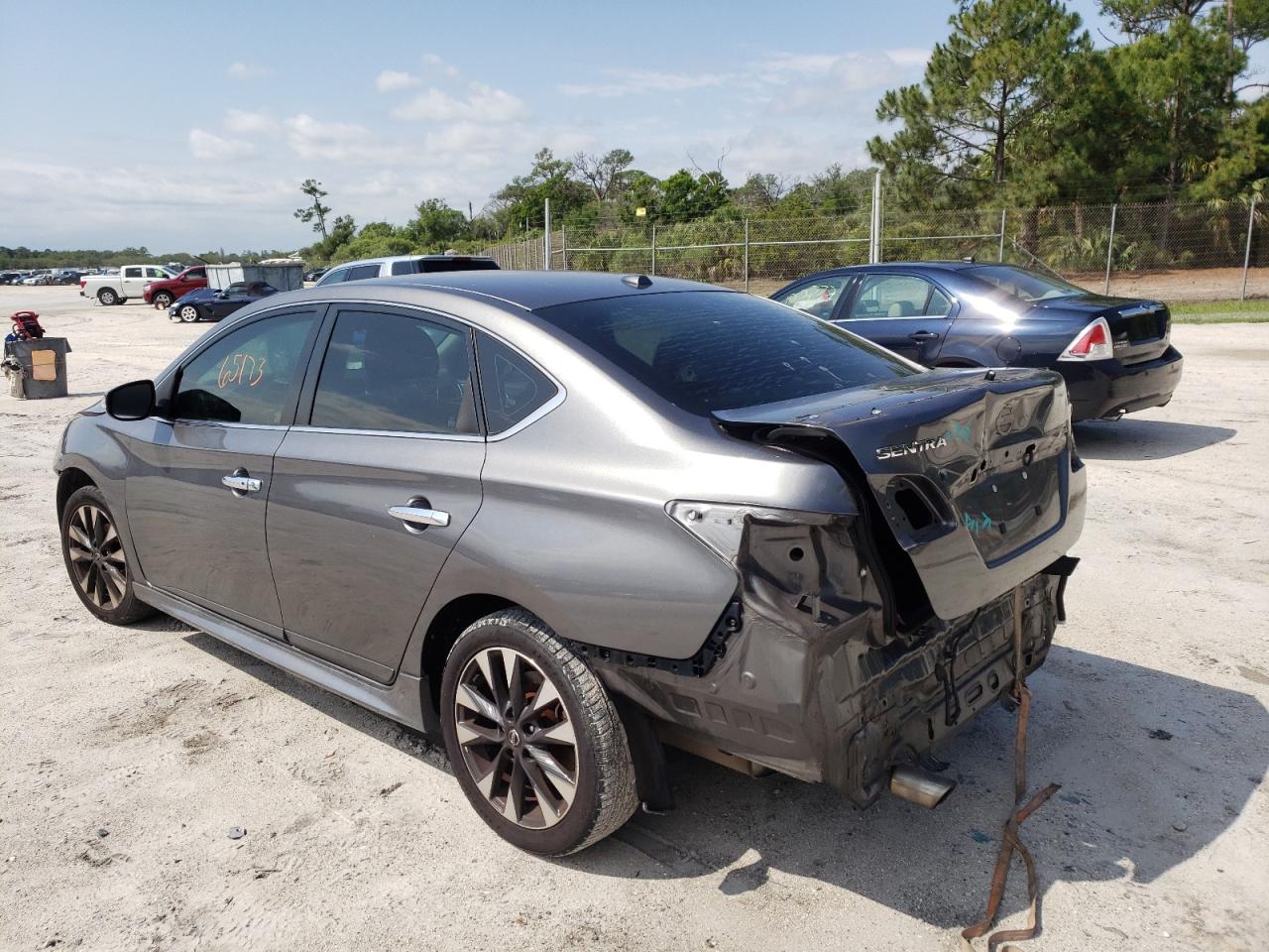 Photo 3 from auction – 2017 NISSAN SENTRA with VIN 3N1AB7AP5HY211136