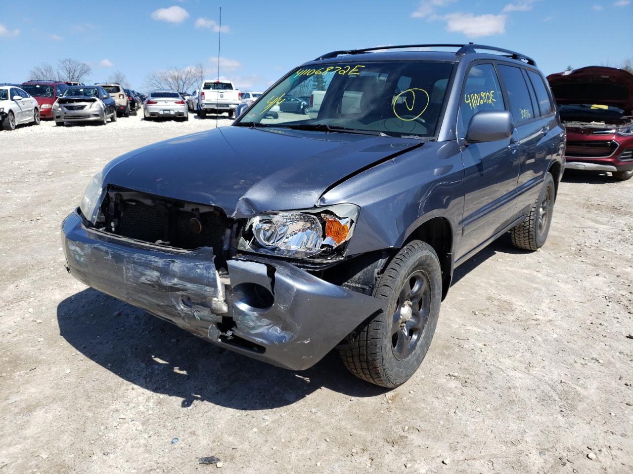 Foto 2 de la subasta – 2004 TOYOTA HIGHLANDER con VIN JTEHD21A840029158