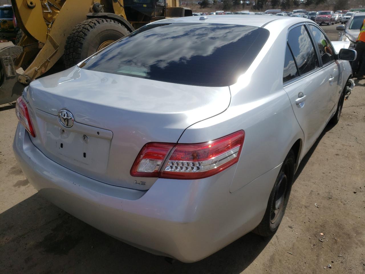 Photo 4 from auction – 2010 TOYOTA CAMRY BASE with VIN 4T4BF3EKXAR054436