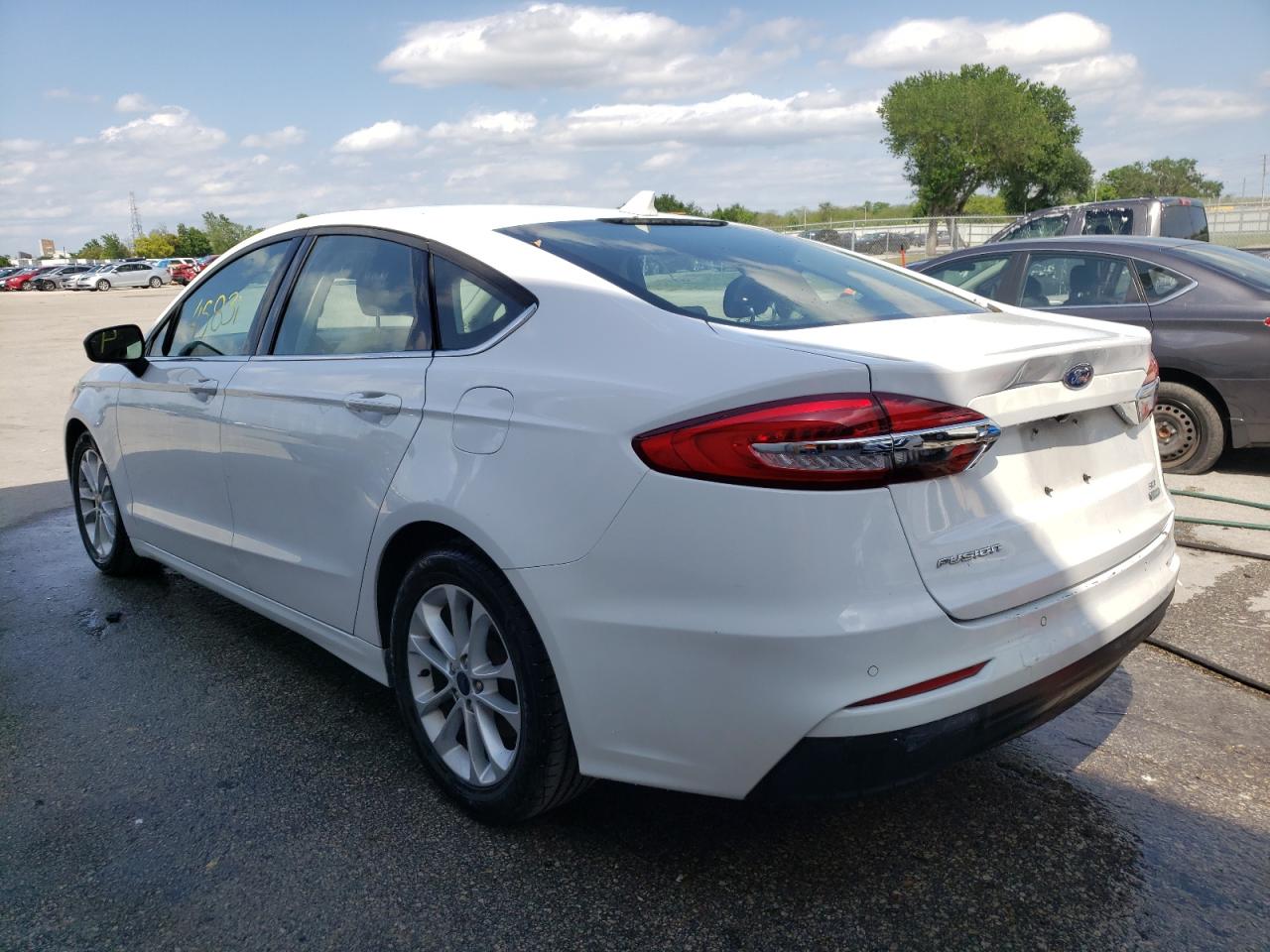 Photo 3 from auction – 2020 FORD FUSION SE with VIN 3FA6P0HD9LR149983