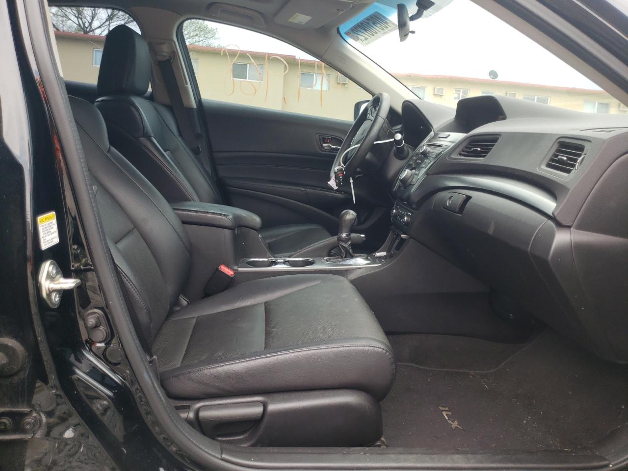 Photo 5 from auction – 2014 ACURA ILX 20 with VIN 19VDE1F38EE015282