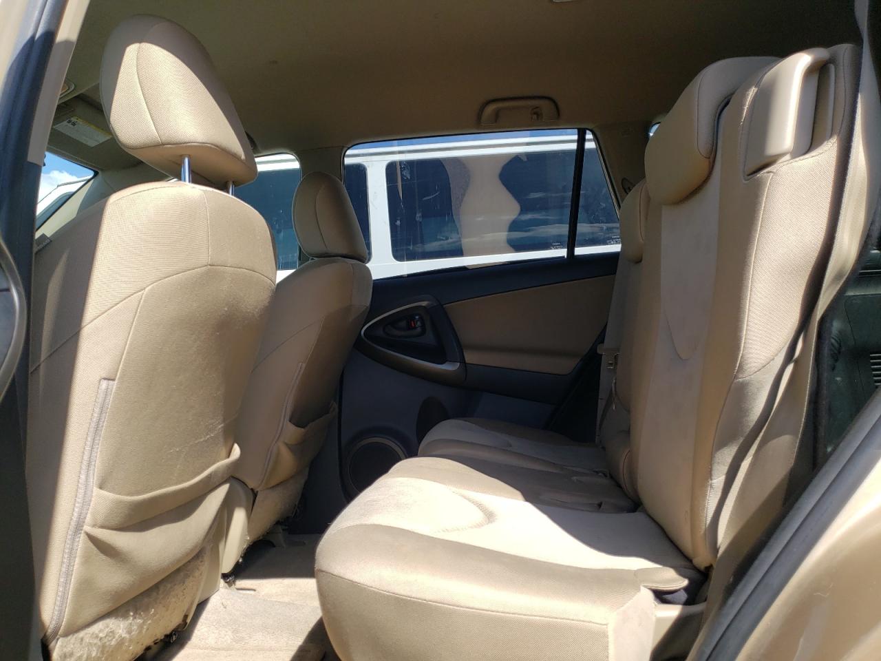 Photo 6 from auction – 2009 TOYOTA RAV4 with VIN JTMZF33V395004414