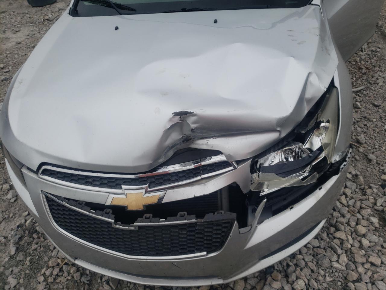 Photo 7 from auction – 2012 CHEVROLET CRUZE LS with VIN 1G1PC5SH8C7295536