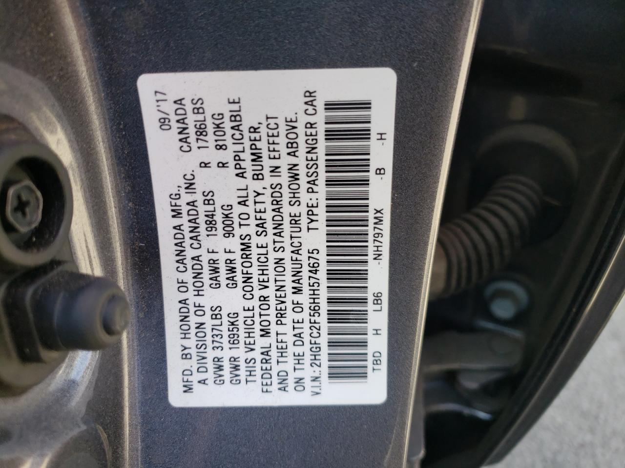 Photo 10 from auction – 2017 HONDA CIVIC LX with VIN 2HGFC2F56HH574675