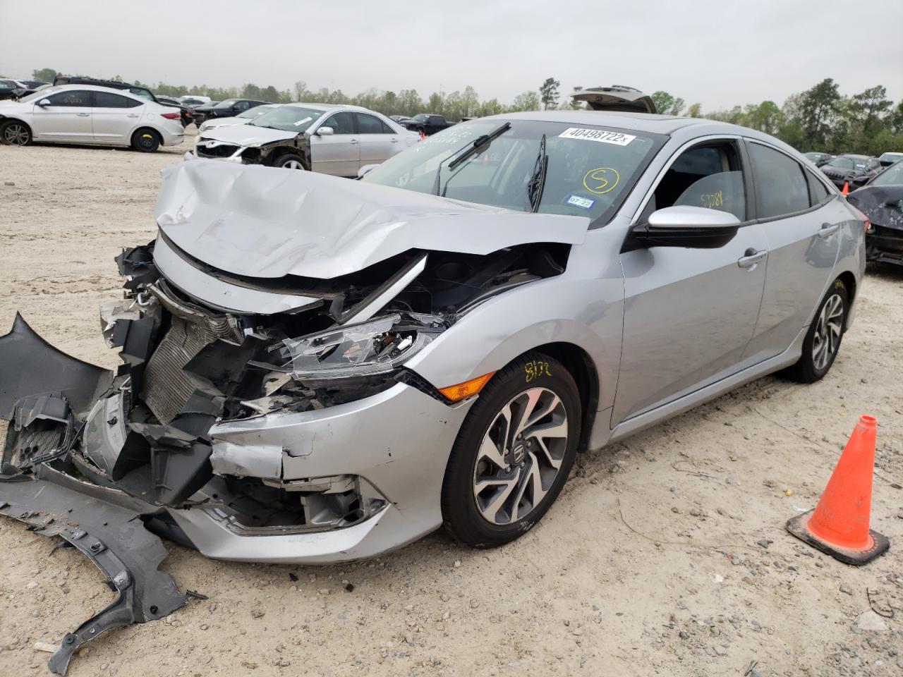 Photo 2 from auction – 2017 HONDA CIVIC EX with VIN 19XFC2F83HE055409