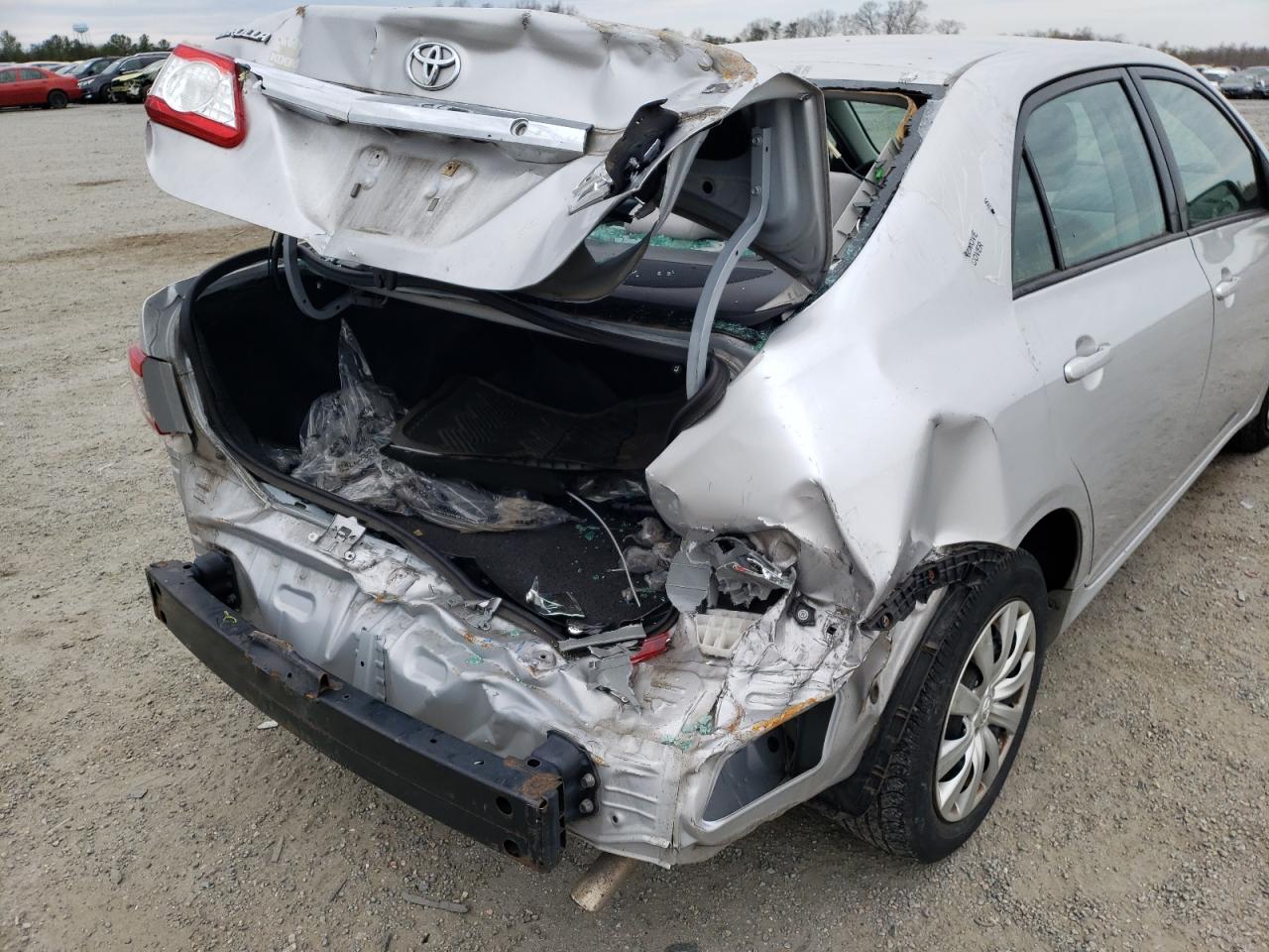 Photo 9 from auction – 2012 TOYOTA COROLLA BA with VIN 2T1BU4EE7CC822975