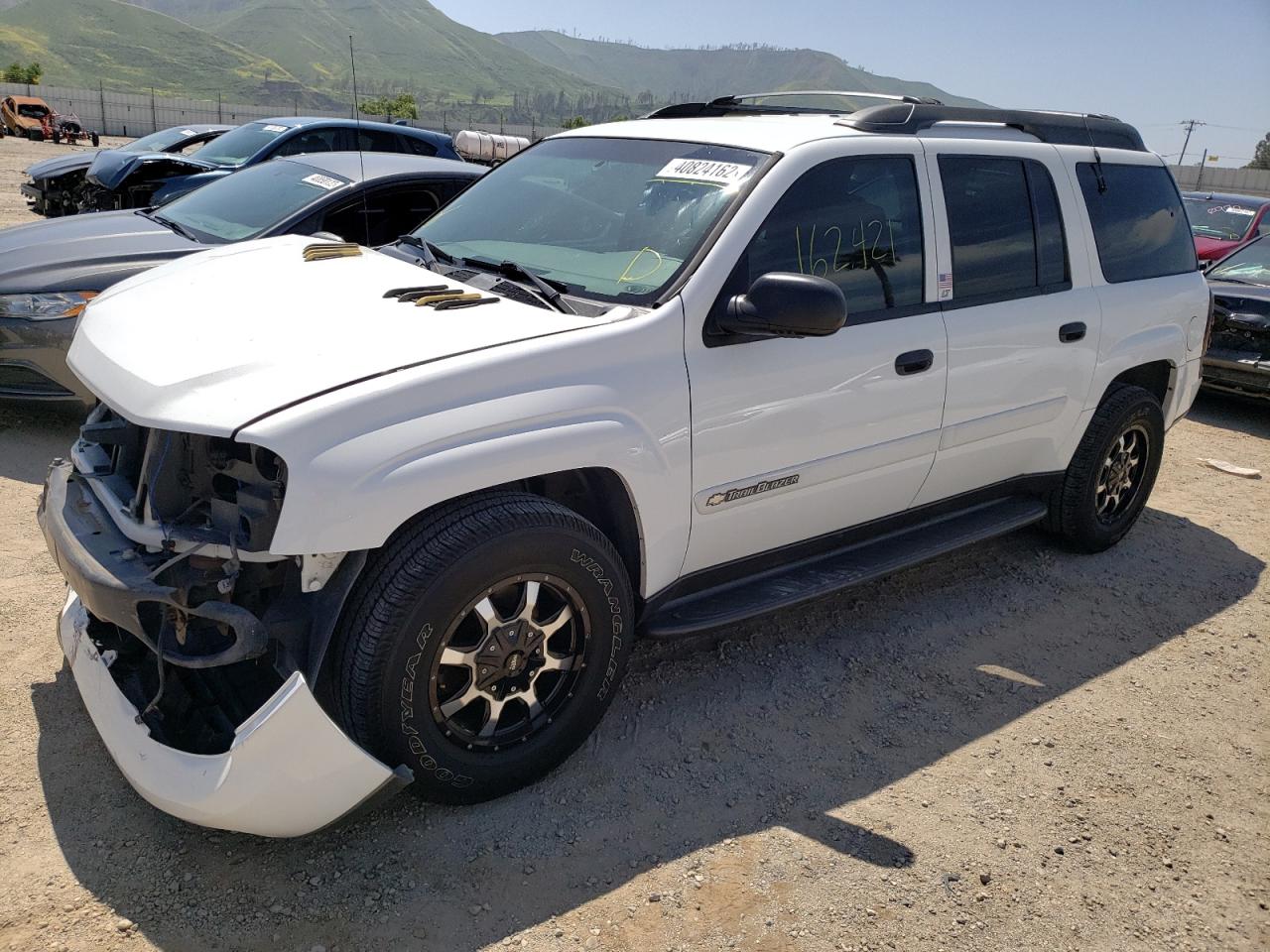 Photo 2 from auction – 2003 CHEVROLET TRAILBLAZE with VIN 1GNES16S136211697