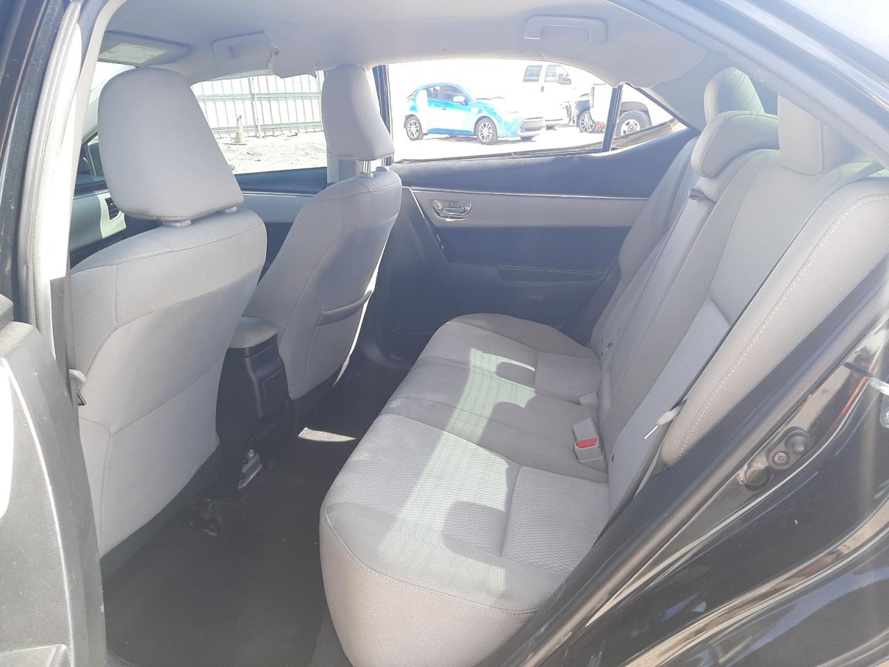 Photo 6 from auction – 2016 TOYOTA COROLLA L with VIN 5YFBURHE1GP457062