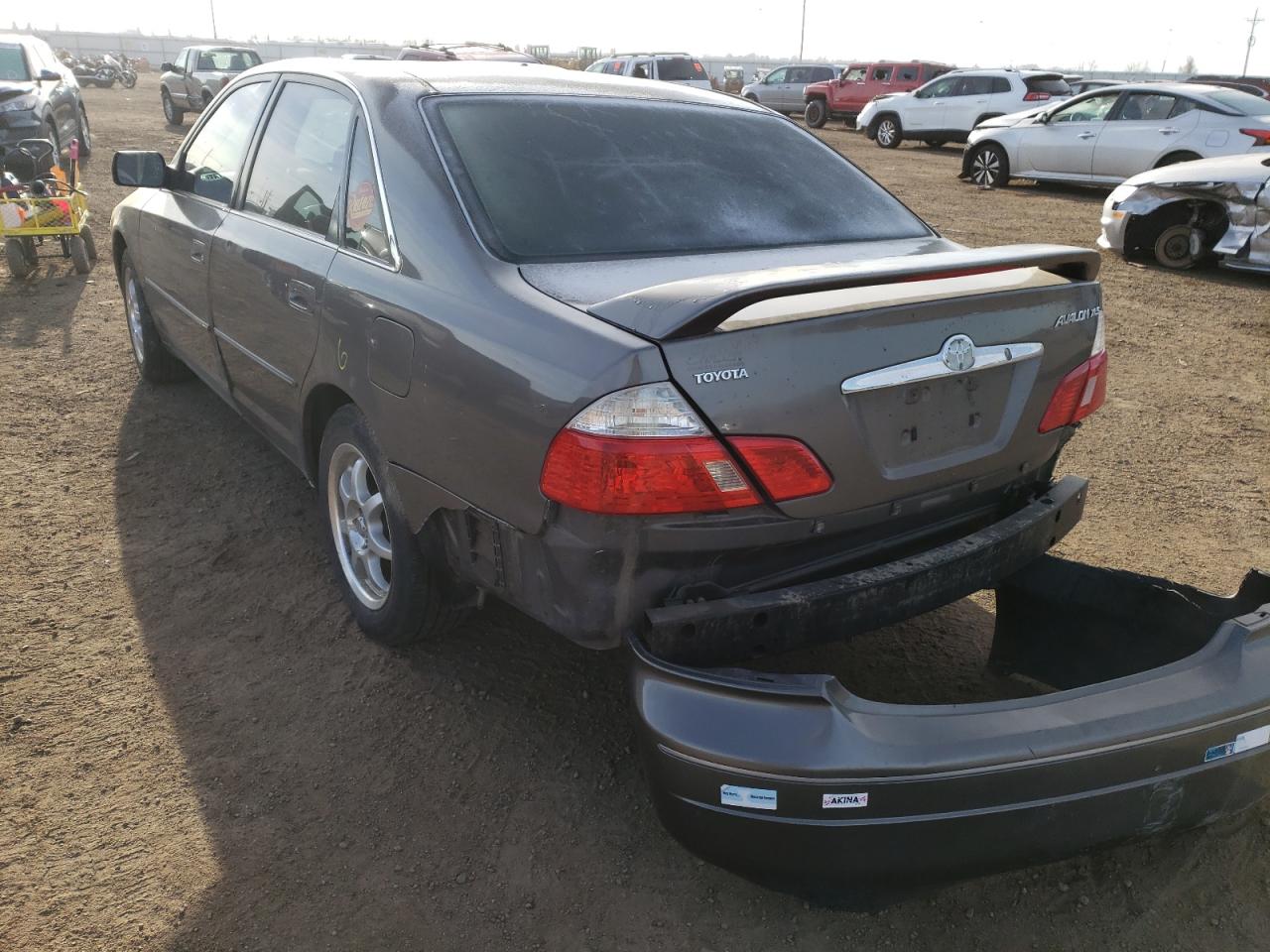 Photo 3 from auction – 2003 TOYOTA AVALON XL with VIN 4T1BF28B63U287765