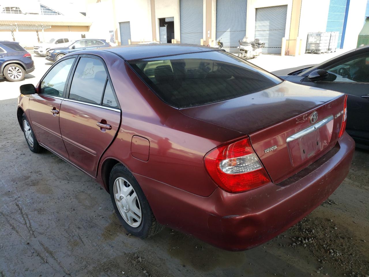 Photo 3 from auction – 2004 TOYOTA CAMRY with VIN 4T1BE32K34U377300