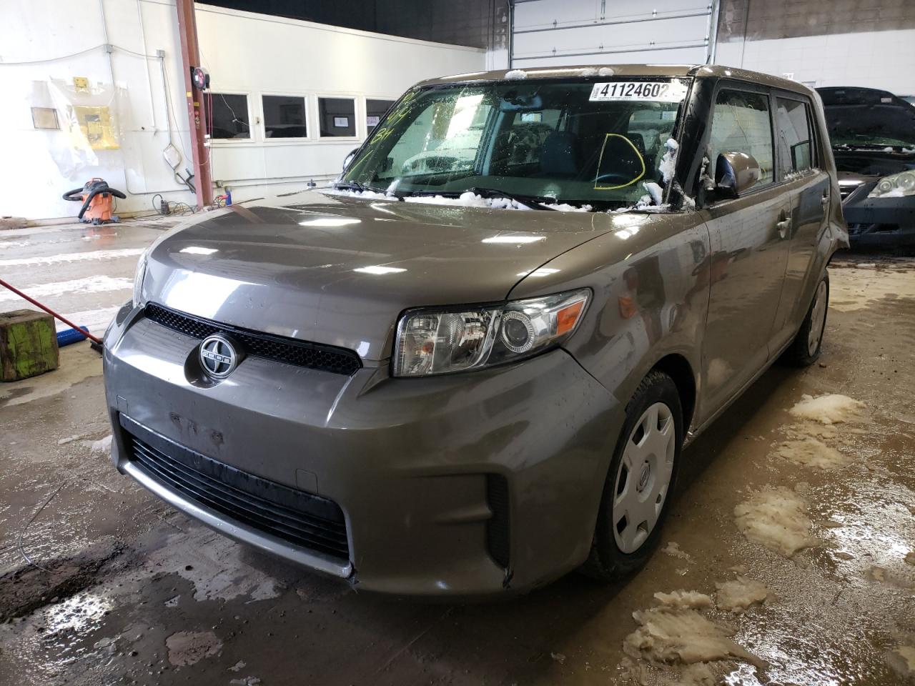 Photo 2 from auction – 2012 SCION XB with VIN JTLZE4FE0C1142175