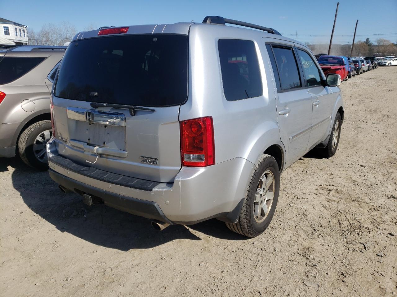 Photo 4 from auction – 2010 HONDA PILOT TOUR with VIN 5FNYF4H86AB006424