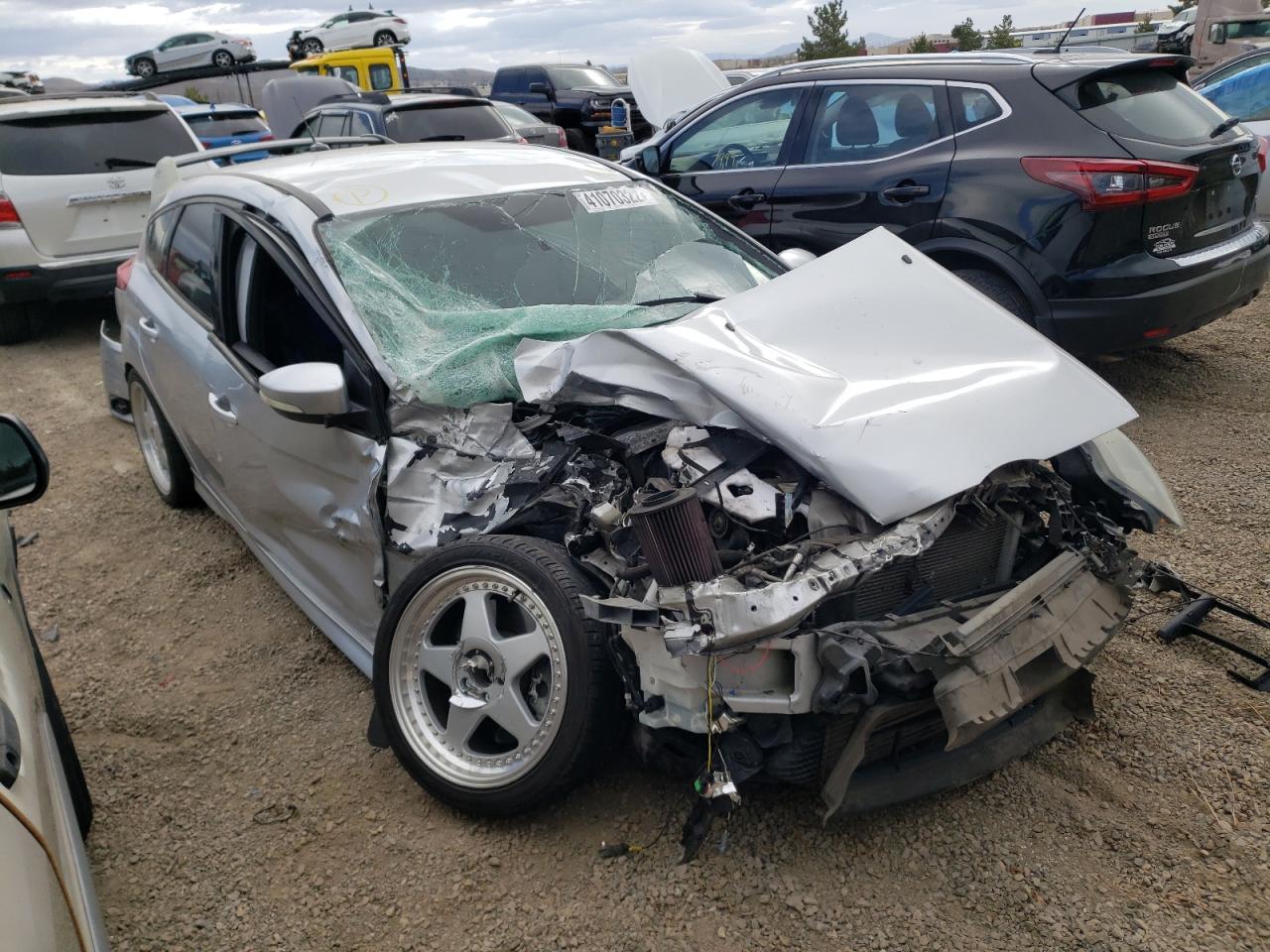 FORD FOCUS ST 2014 with VIN 1FADP3L97EL421346 - Photo from auction