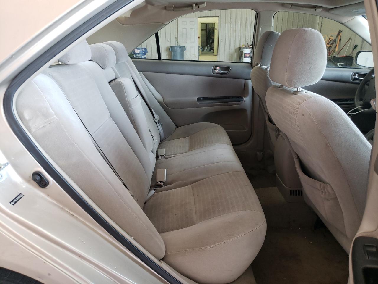 Photo 6 from auction – 2005 TOYOTA CAMRY LE with VIN 4T1BE32K65U540264