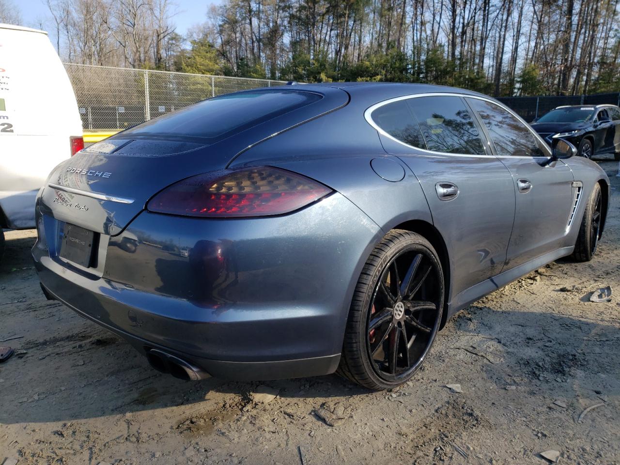 Photo 4 from auction – 2010 PORSCHE PANAMERA T with VIN WP0AC2A74AL090594