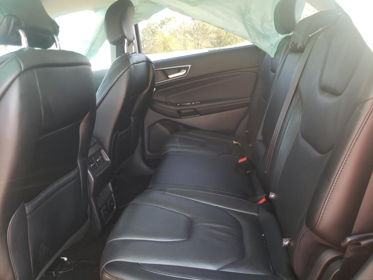 Photo 6 from auction – 2019 FORD EDGE TITAN with VIN 2FMPK4K91KBB54192
