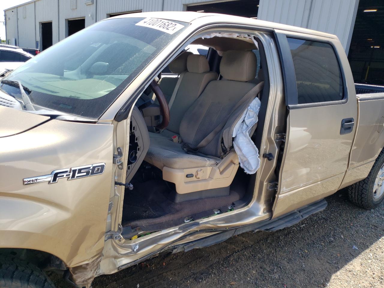 Photo 9 from auction – 2013 FORD F150 SUPER with VIN 1FTFW1CF6DFD27732