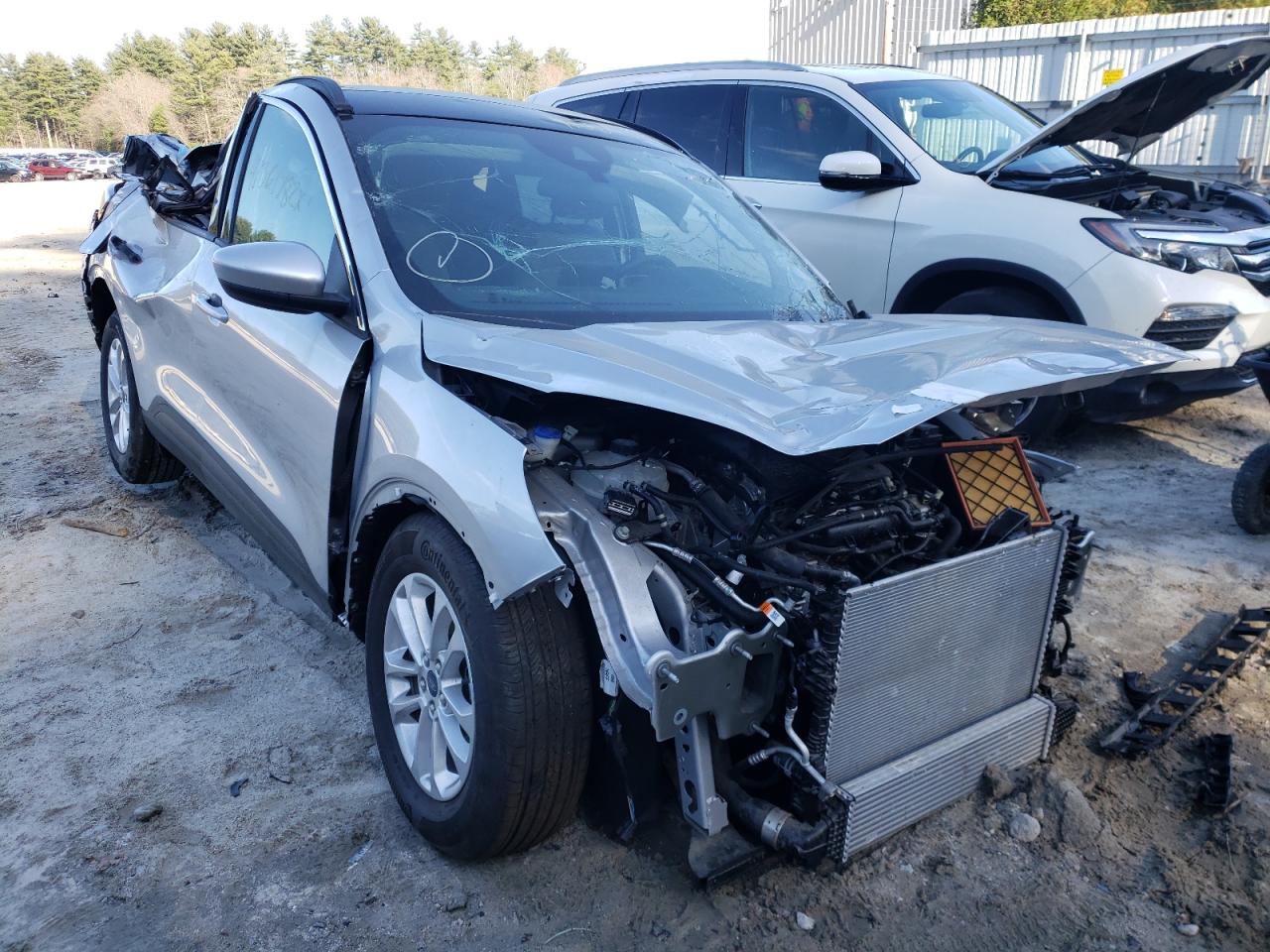 FORD ESCAPE 2020 with VIN 1FMCU9G62LUB37546 - Photo from auction