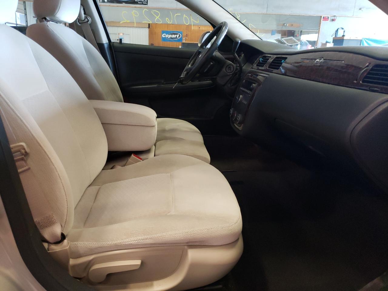 Photo 5 from auction – 2012 CHEVROLET IMPALA LS with VIN 2G1WA5E37C1153404