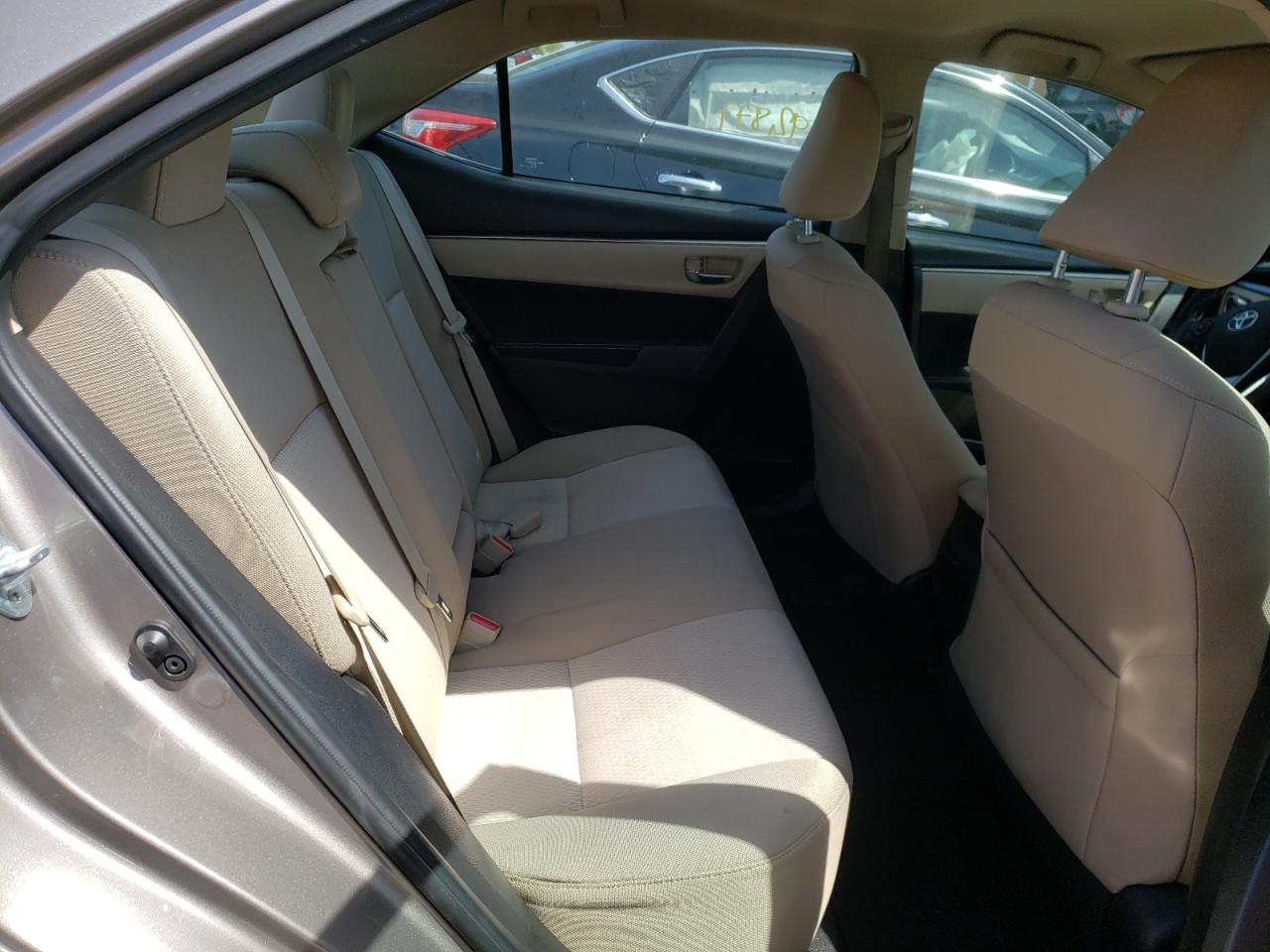 Photo 6 from auction – 2015 TOYOTA COROLLA L with VIN 5YFBURHE7FP182571