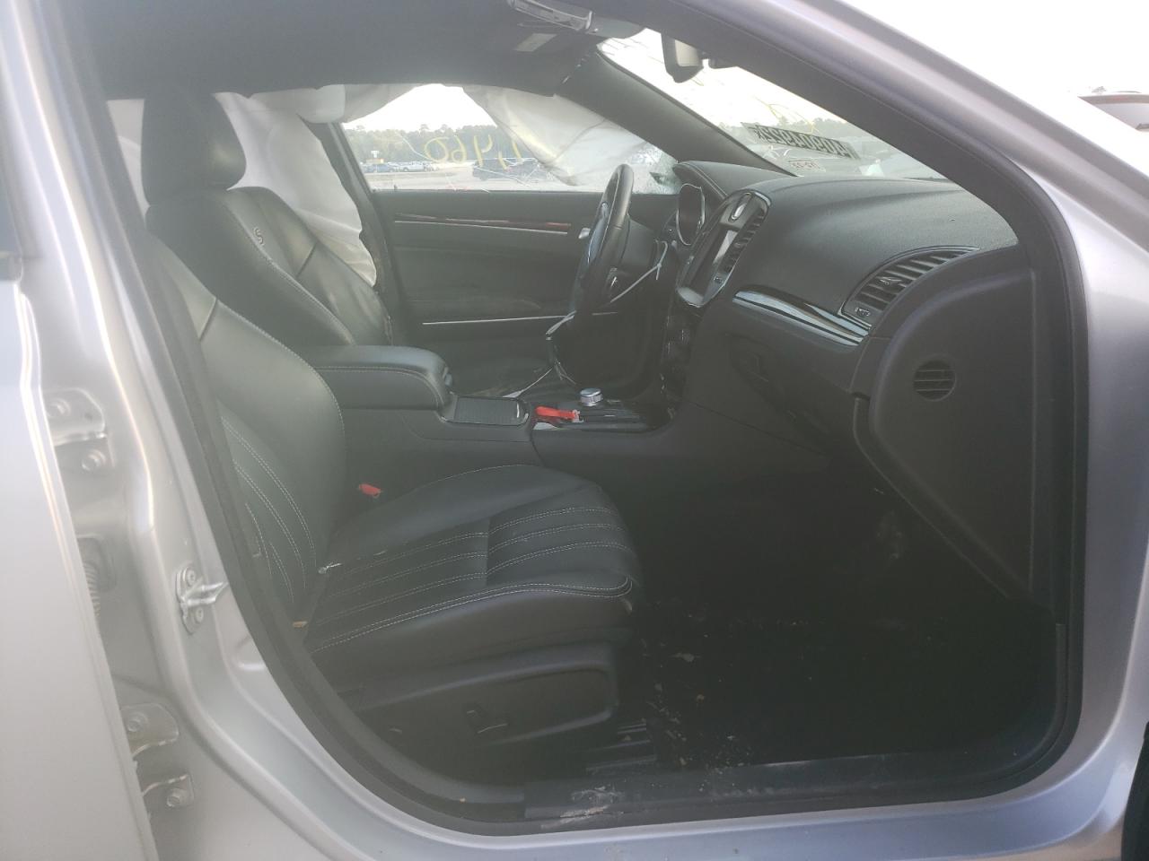 Photo 5 from auction – 2021 CHRYSLER 300 S with VIN 2C3CCABG1MH537213