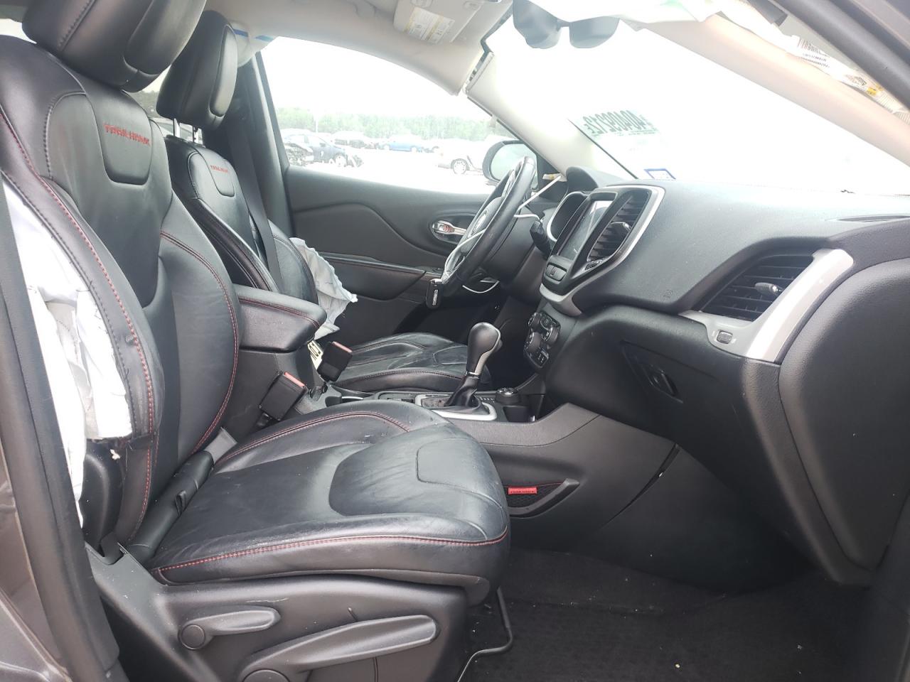 Photo 5 from auction – 2015 JEEP CHEROKEE T with VIN 1C4PJMBS6FW570754